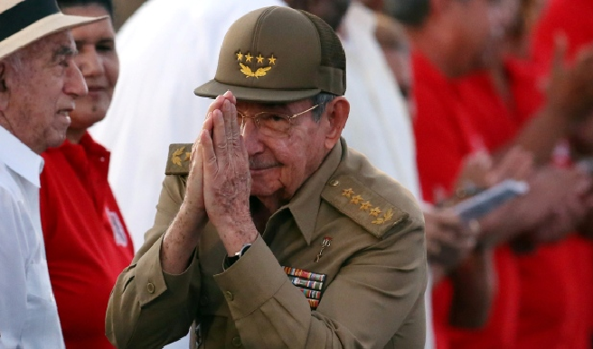 Resultado de imagem para La iglesia catolica cubana choca con la dictadura castrista